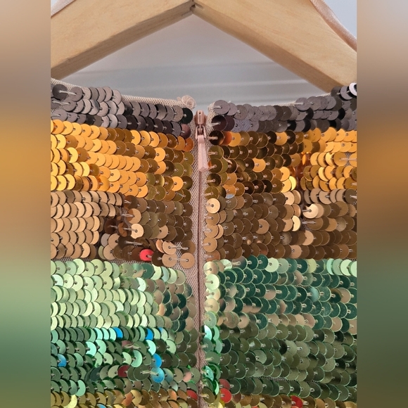 NWT!! Mac Duggal, Multicolor Long Sleeve Sequin Rainbow Dress, MSRP $598 - Picture 11 of 11